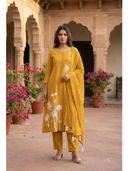 Yellow color option, Currently selected