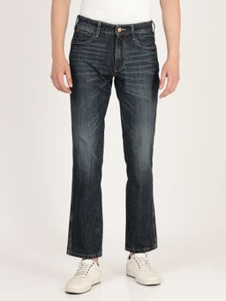 Wrangler - Men Solid Indigo Straight Jeans
