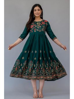 The Perfect Fit Co. - Green Soft Women's Casual Dress
