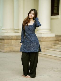KRUTICO - Amaya Blue Bandhani Print Round Neck Full Sleeve Cotton Short Kurti