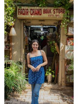 KRUTICO - Bunaai Blue Printed Round Neck Sleeveless Cotton Short Kurti for Women