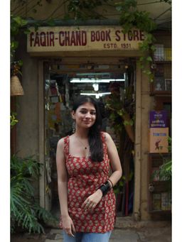 KRUTICO - Gerua Bagru Handblock Print Square Neck Sleeveless Cotton Short Kurti