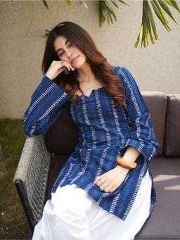 KRUTICO - Bloomie Indigo Handblock Print Bell Sleeve Cotton Short Kurti