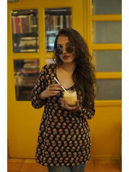 KRUTICO - Bohemian Black V-Neck Full Sleeve Block Print Cotton Short Kurti