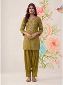 Olive color option, Currently selected