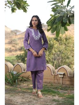 Autumnlane - Tushki Carnation Cotton Kurta with Pant and Dupatta (Set of 3)