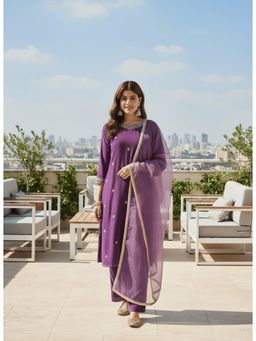 Gahan - Velvet Kurta With Pant & Organza Dupatta for Women - Purple