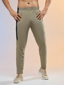 Technosport - Men Khaki Solid Slim Fit Sports with Techno Dry Trackpant