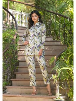 Juniper - Green Collar Neck Shirt with Pant (Set of 2)