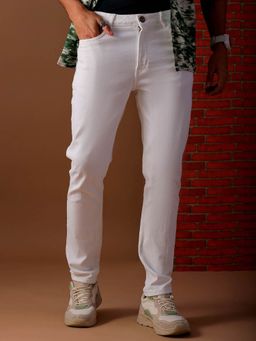 The Indian Garage Co - White Men's Slim Fit Placements Print Mid-Rise Stretchable Jeans