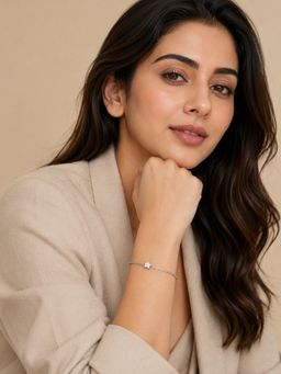 Accessher - Silver-Toned Star Bracelet For Women