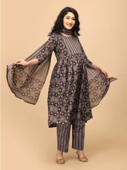 The Mom Store - The Ajrakh Edit Maternity and Nursing Kurta & Pant With Dupatta