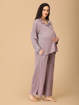 The Mom Store - Yawn and On Maternity and Nursing Shirt & Pyjama