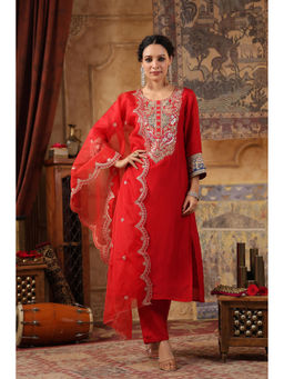 Scakhi - Red Embellished Kurta and Trouser with Dupatta (Set of 3)
