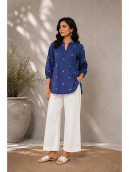 Sutra Art of Clothing - Women Blue South Cotton Woven Top with Pant