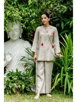SIARA WOMEN - Tea Green Linen Tunic with Pant