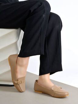 Shoetopia - Women Beige Ballerina