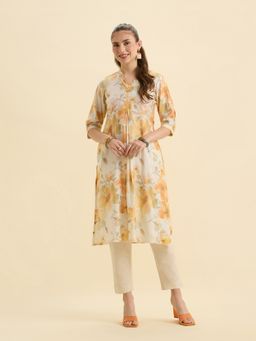 VISMAY - Off White Modal Chanderi Printed Slited Box Pleat and Scallop Embroidery Kurta