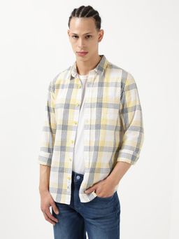 Lee - Men Checked Yellow Shirts (Slim)