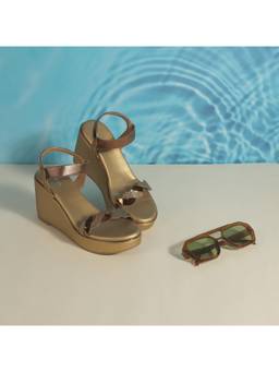 Metro - Women Gold Wedges Heels