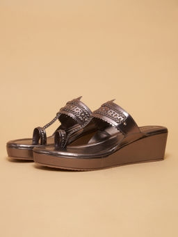ERIDANI - Maya Wedge Kolhapuri Grey
