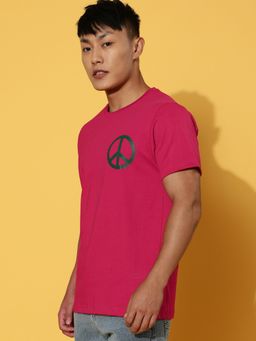 VEIRDO - Men Printed, Graphic Print Round Neck Pure Cotton Pink T-Shirt