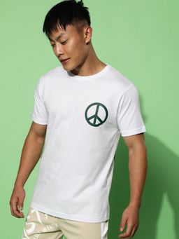 VEIRDO - Men Printed, Graphic Print Round Neck Pure Cotton White T-Shirt