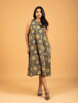 SPARSA - Printed Sleeveless A-Line Cotton Blue Knee Length Dress