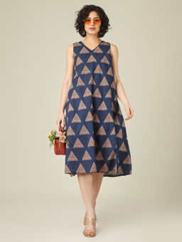 SPARSA - Printed V-Neck Sleeveless A-Line Cotton Blue Midi Dress