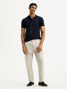 Levi's - Men'S Off White Slim Fit Mid Rise Cargo Trousers