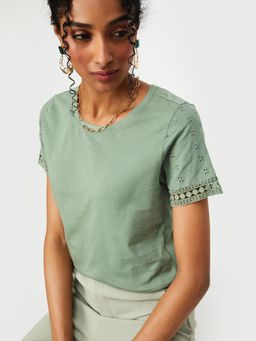 max - Women Green Solid Schiffli Sleeve Top