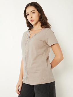 max - Women Beige Lace Top