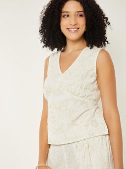 max - Women Cream Embroidered Top
