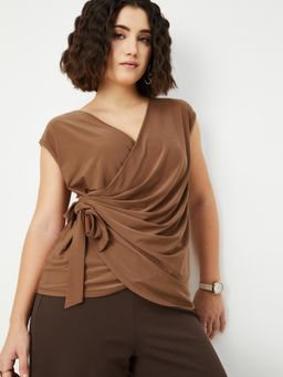 max - Women Brown Solid Wrap Top