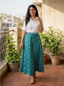 Teal color option, Sold out, Currently selected