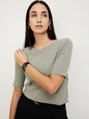 Grey color option, Currently selected