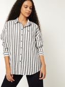 Black color option, Currently selected
