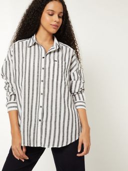 max - Women Striped Oversized Black Shirt