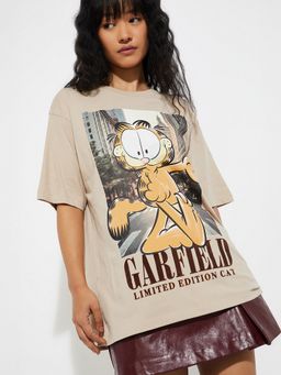 max - Women Beige Pure Cotton Graphic Regular T-Shirt