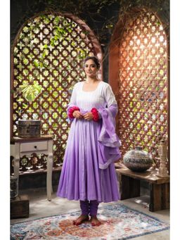 Taraasi - Ishqiya' Lavender Mulmul Cotton Anarkali