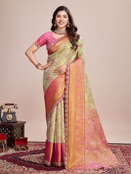 Vedant Vastram - Women Green Art Silk Handloom Saree with Unstitched Blouse