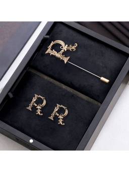 Cosa Nostraa - Antique Gold "R" Alphabet Cufflink & Lapel Pin Gift Set for Men