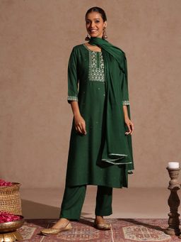 Janasya - Green Embroidered Regular Kurta and Pant with Dupatta