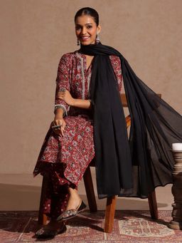 Janasya - Maroon Floral Regular Kurta and Palazzo with Dupatta