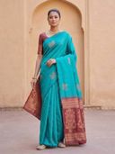 Teal color option, Currently selected