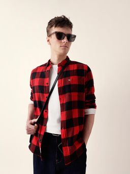 The Bear House - Men’s Casual Checkered Red Shirt