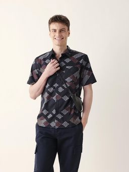 The Bear House - Men’s Casual Geometric Print Black Shirt