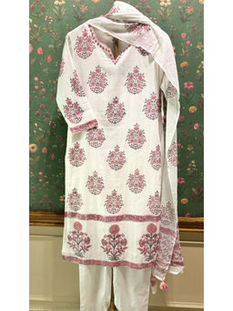 HERITAGE - White And Pink Straight Fit Cotton Kurta With Pant & Dupatta