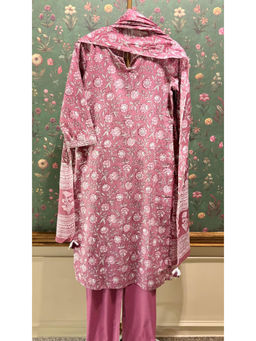 HERITAGE - Pink Straight Fit Cotton Kurta With Pant & Dupatta