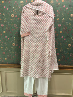 HERITAGE - Pink Straight Fit Cotton Kurta With Pant & Dupatta